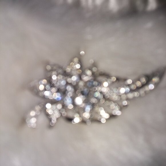 Vintage Inspired Faux Mink Collar with Brooch - Picture 3 of 4